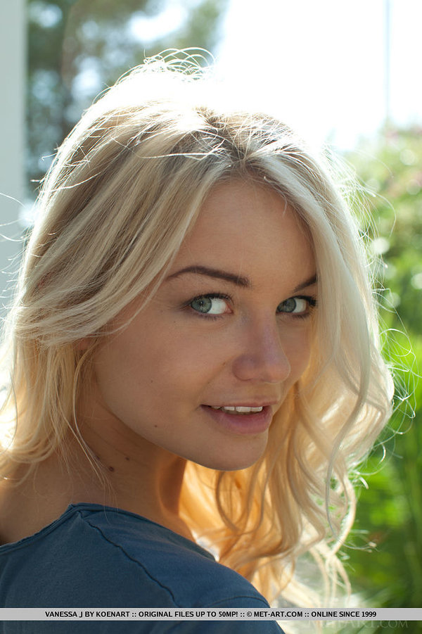 Олеся, 21 год, 2 размер груди